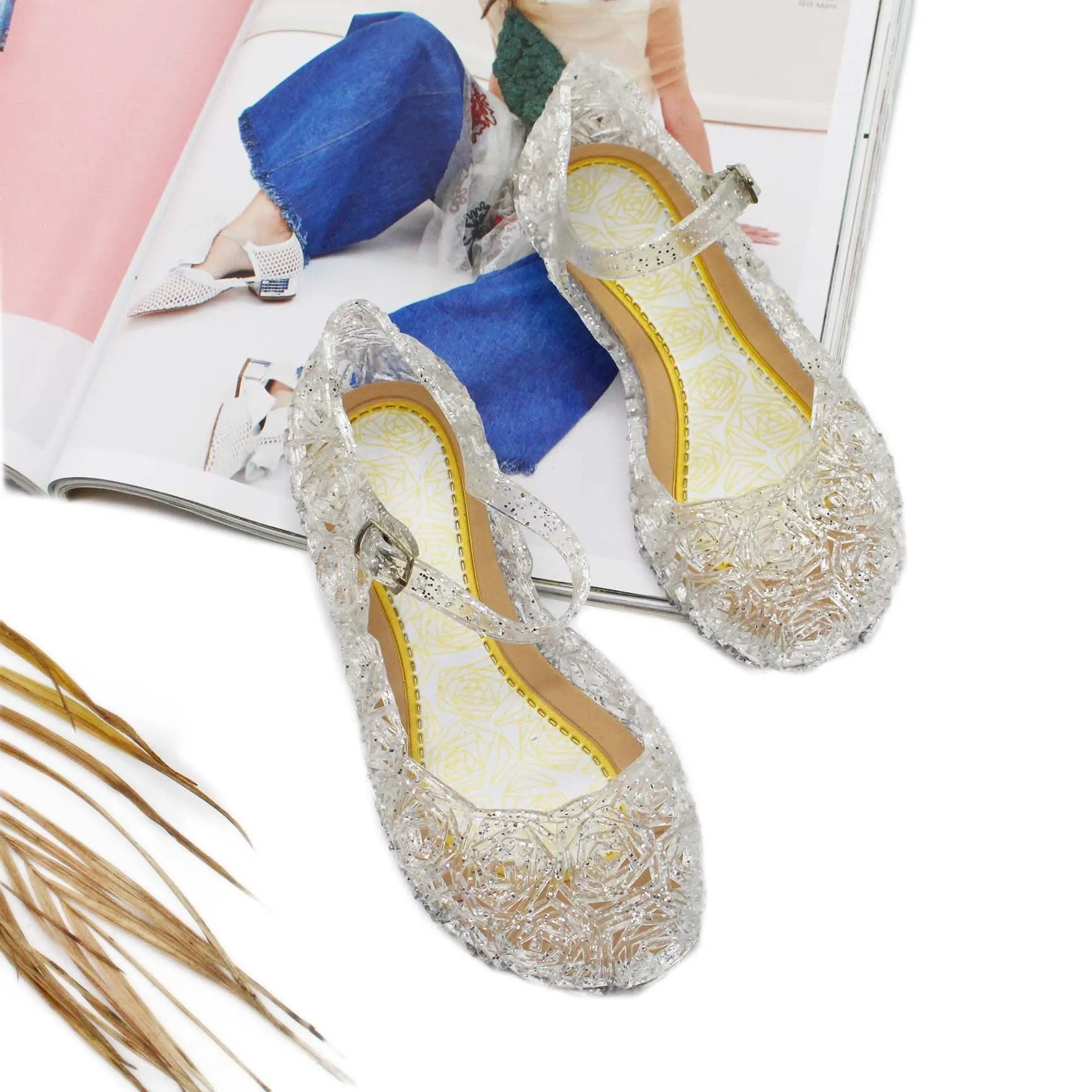 Floral Pattern Jelly Flats